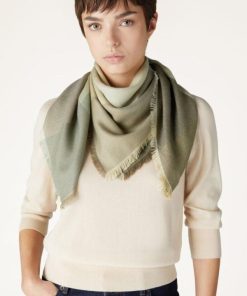 Tonyeberly.shop07a6204294 2