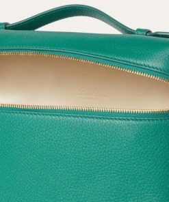 Tonyeberly.shop0811bc3e1d 1