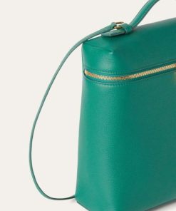 Tonyeberly.shop0811bc3e1d 4