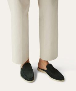 Tonyeberly.shop0a2b3429f7 1