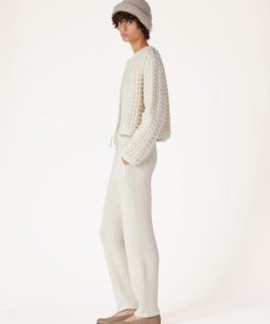 Tonyeberly.shop0ca21d3f96 1