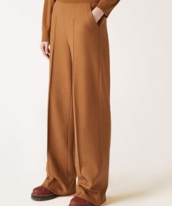 Tonyeberly.shop1200c1cbf6 2