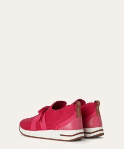 Tonyeberly.shop160e9095d7 1