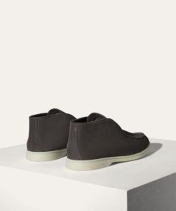 Tonyeberly.shop2c2384518e 1