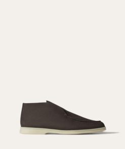 Tonyeberly.shop2c2384518e 4