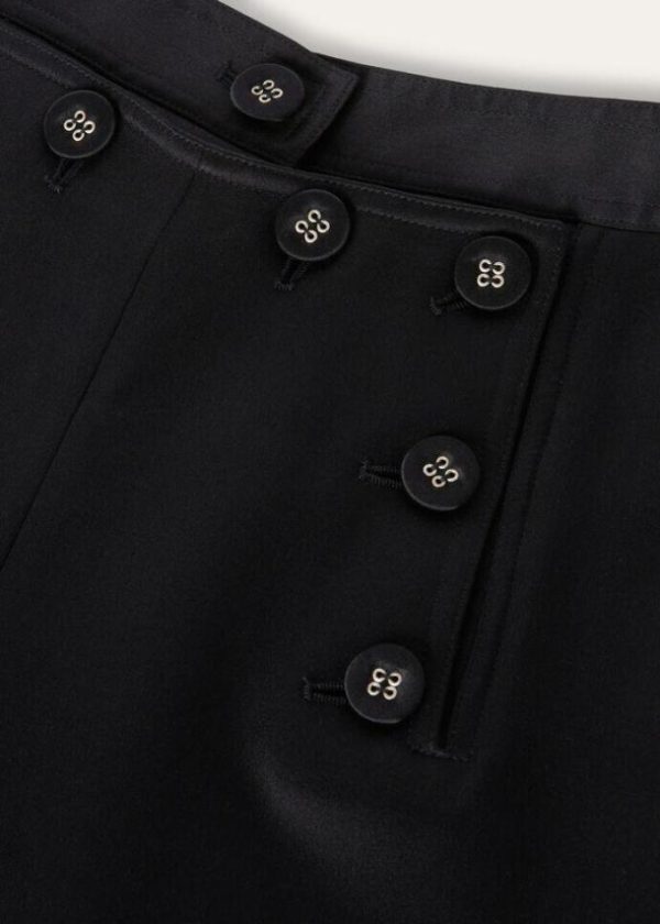 Tonyeberly.shop330c74b278 4