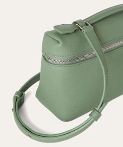 Tonyeberly.shop357b4f9d65 3