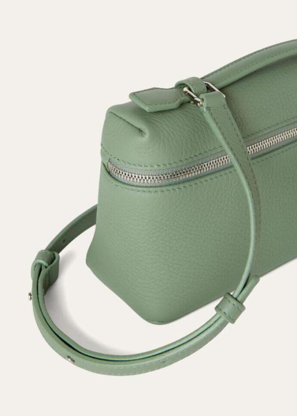 Tonyeberly.shop357b4f9d65 3