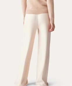 Tonyeberly.shop4a8e14fa86 1