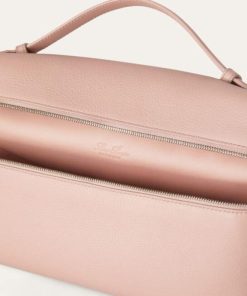 Tonyeberly.shop4b6c5740a7 1