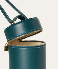 Tonyeberly.shop4fc058a57e 1