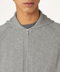 Tonyeberly.shop508612c5bf 4