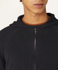 Tonyeberly.shop5a4529fe55 4