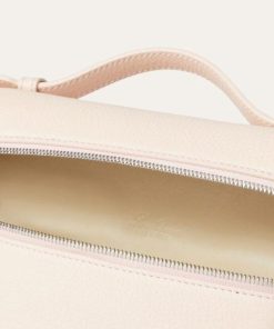 Tonyeberly.shop5d06baabcb 2