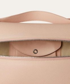 Tonyeberly.shop68082f687f 1