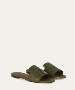 Tonyeberly.shop698d0a624e 3