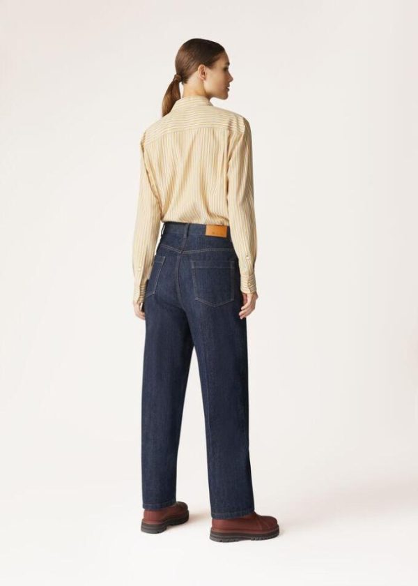 Tonyeberly.shop70f80632a2 5