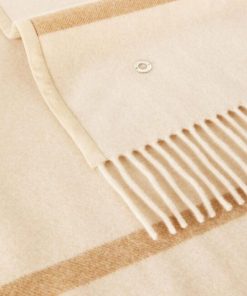 Tonyeberly.shop70fb6f6df1 1