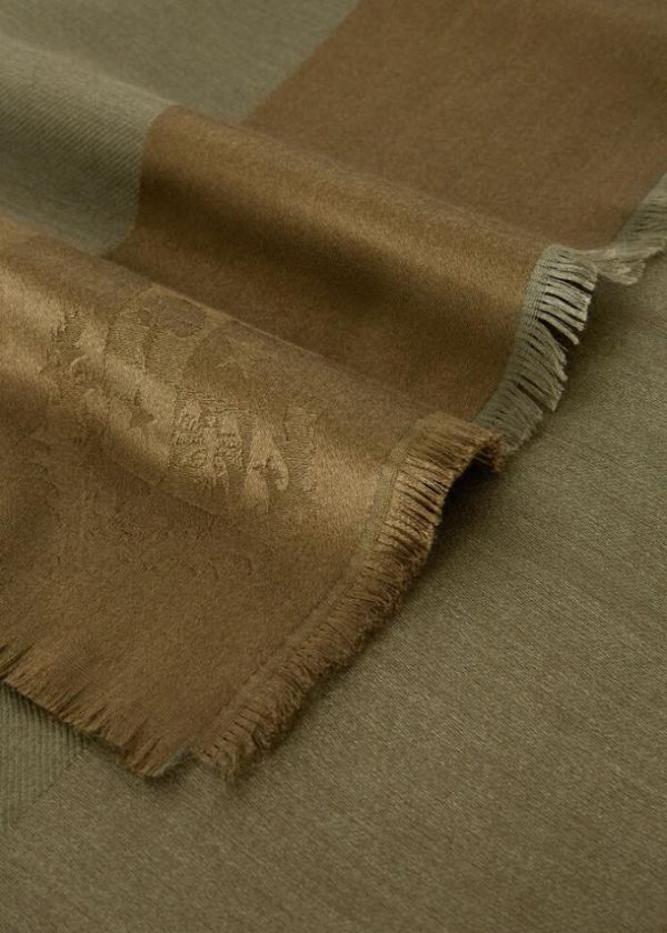 Tonyeberly.shop7fc6e16891 1