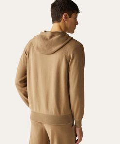 Tonyeberly.shop98a058fbaf 2