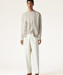 Tonyeberly.shopb894f14305 1