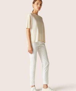 Tonyeberly.shopc0f02d802f 3