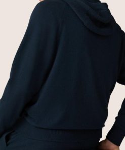 Tonyeberly.shope3efd0b818 2