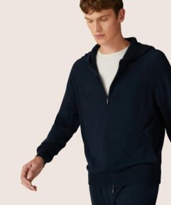 Tonyeberly.shope3efd0b818 5