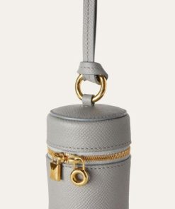 Tonyeberly.shope42468bf72 2