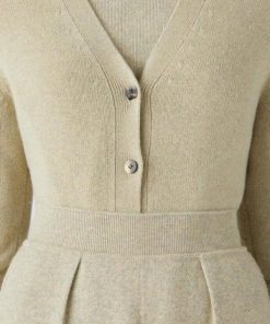 Tonyeberly.shope9df13503f 4